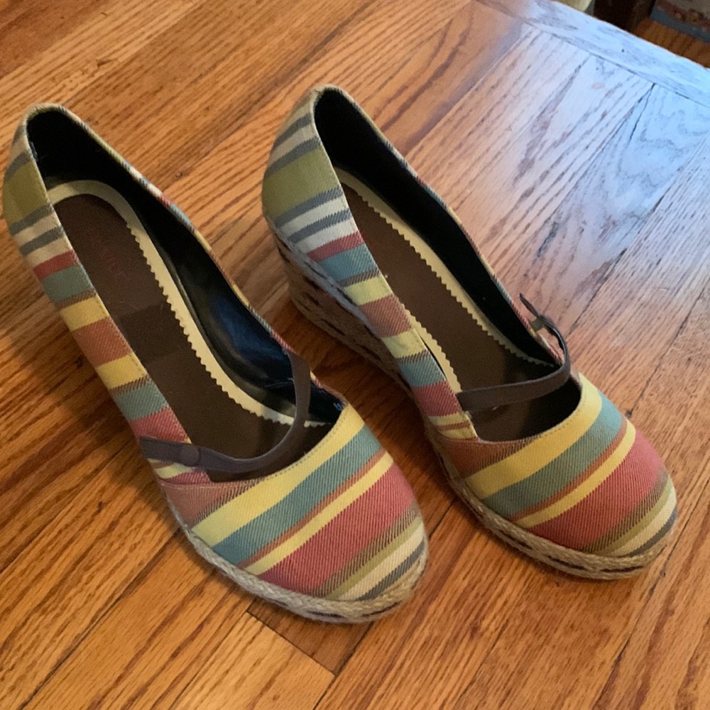 Dexter Southwest colors 3” wedge heels wrapped in natural cord sz 10